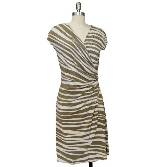 Tommy Bahama Animal Print Faux Wrap Sheath Dress Size M Short Sleeve Jersey Knit - Picture 1 of 9